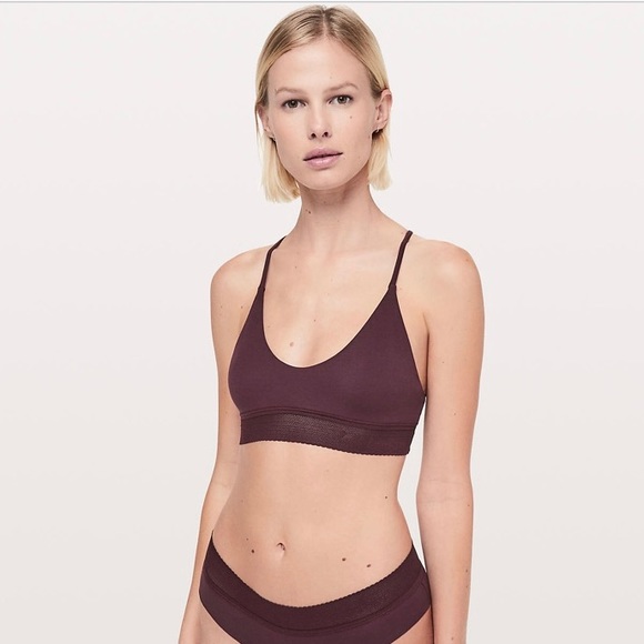 Lululemon Ever Essentials woman’s Bralette - Picture 9 of 9